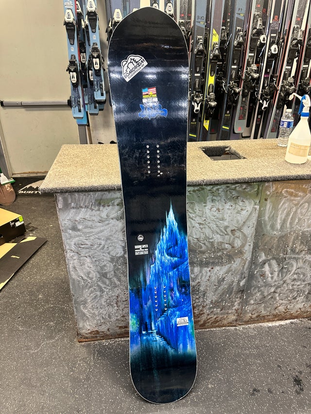 Mens Lib Technologies Snowboards | The Boardroom Snowboard Shop